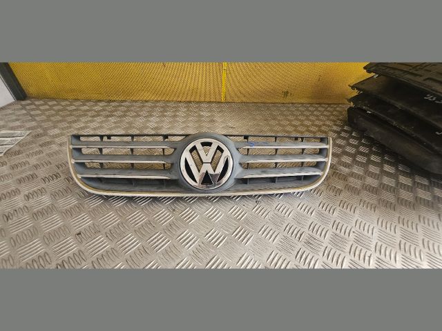 bontott VW POLO IV Hűtőrács