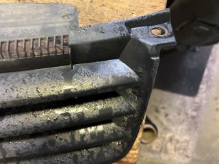 bontott VW POLO IV Hűtőrács