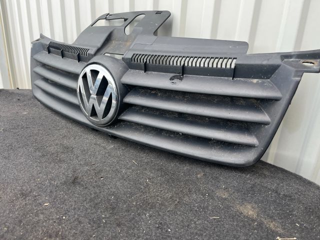 bontott VW POLO IV Hűtőrács