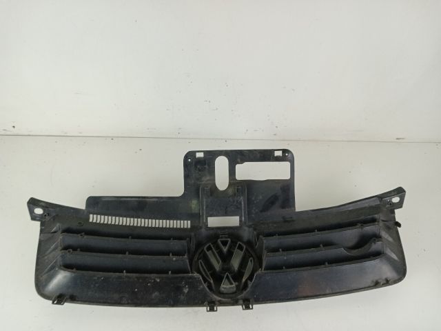 bontott VW POLO IV Hűtőrács