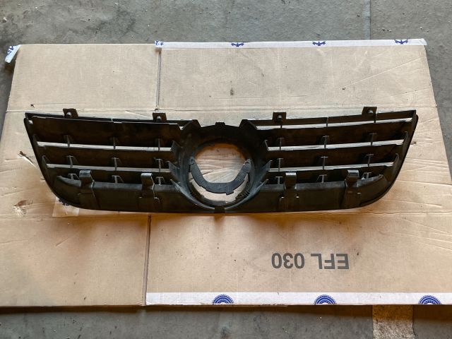 bontott VW POLO IV Hűtőrács