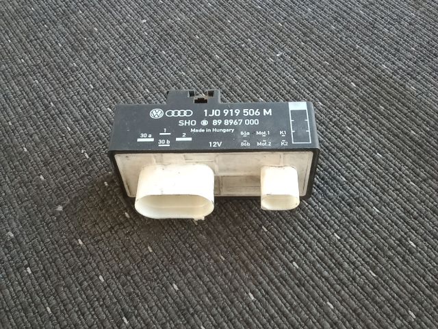 bontott VW POLO IV Hűtőventilátor Elektronika