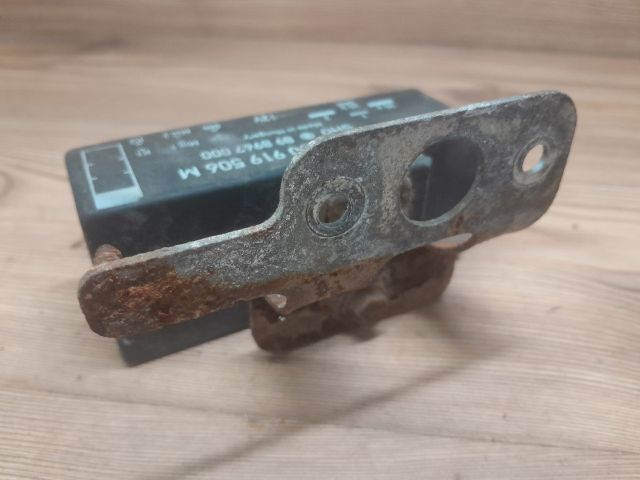 bontott VW POLO IV Hűtőventilátor Elektronika