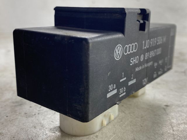 bontott VW POLO IV Hűtőventilátor Elektronika