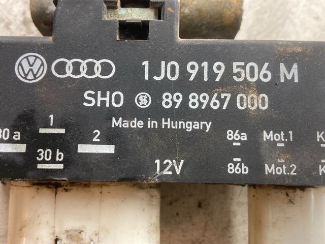 bontott VW POLO IV Hűtőventilátor Elektronika