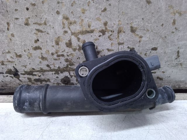 bontott VW POLO IV Hűtővíz Elosztó Cső