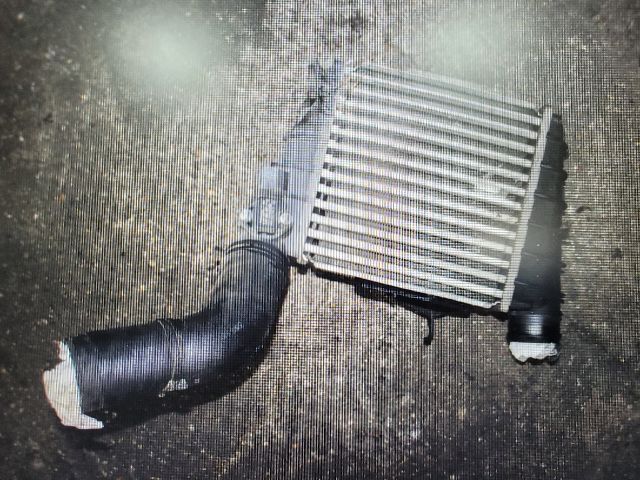 bontott VW POLO IV Intercooler Cső Bilincs