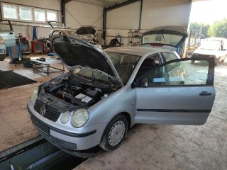 bontott VW POLO IV Jobb A Oszlop Burkolat