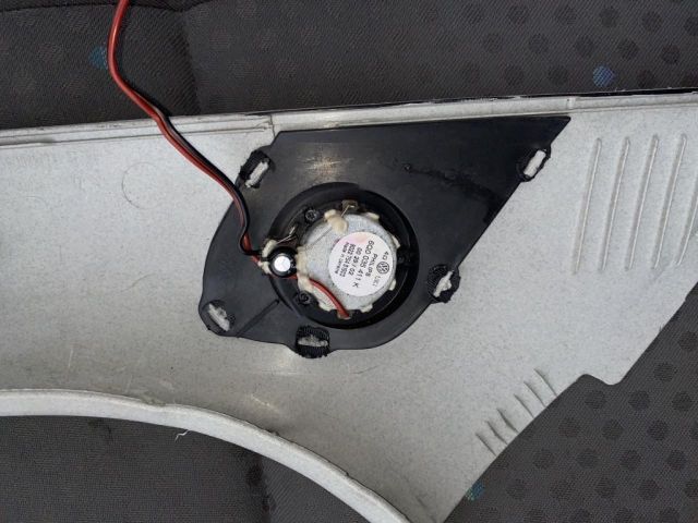 bontott VW POLO IV Jobb A Oszlop Hangszóró