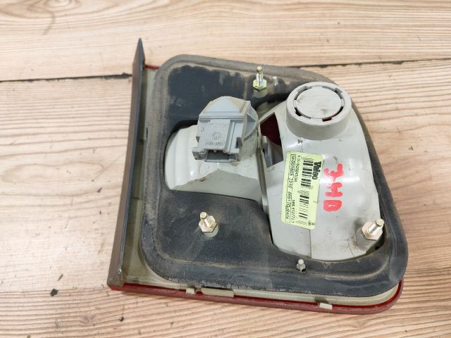 bontott VW POLO IV Jobb Belső Hátsó Lámpa