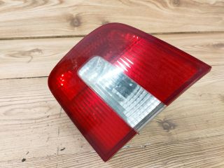 bontott VW POLO IV Jobb Belső Hátsó Lámpa