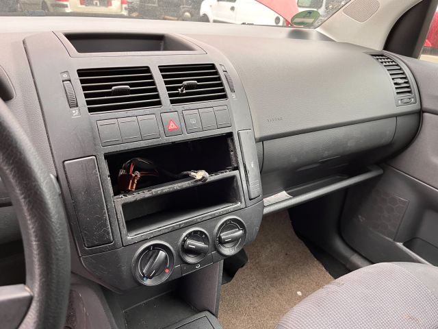 bontott VW POLO IV Jobb első Ablak