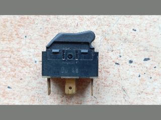 bontott VW POLO IV Jobb első Ablakemelő Kapcsoló