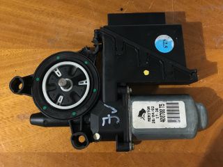 bontott VW POLO IV Jobb első Ablakemelő Motor