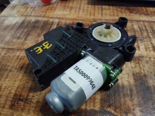 bontott VW POLO IV Jobb első Ablakemelő Motor