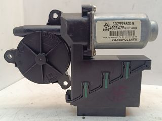 bontott VW POLO IV Jobb első Ablakemelő Motor