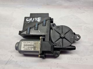 bontott VW POLO IV Jobb első Ablakemelő Motor