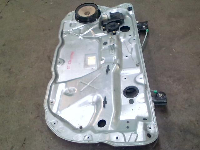 bontott VW POLO IV Jobb első Ablakemelő Szerkezet (Elektromos)