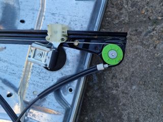 bontott VW POLO IV Jobb első Ablakemelő Szerkezet (Elektromos)