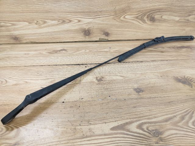 bontott VW POLO IV Jobb első Ablaktörlő Kar