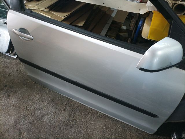 bontott VW POLO IV Jobb első Ajtó (Részeivel)