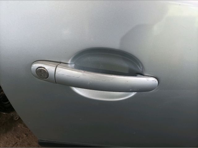 bontott VW POLO IV Jobb első Ajtó (Részeivel)