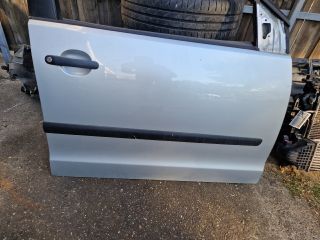 bontott VW POLO IV Jobb első Ajtó (Részeivel)