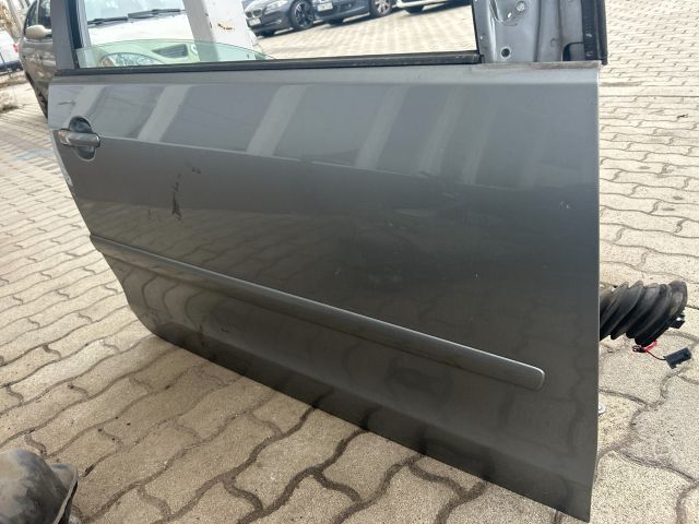 bontott VW POLO IV Jobb első Ajtó (Üres lemez)