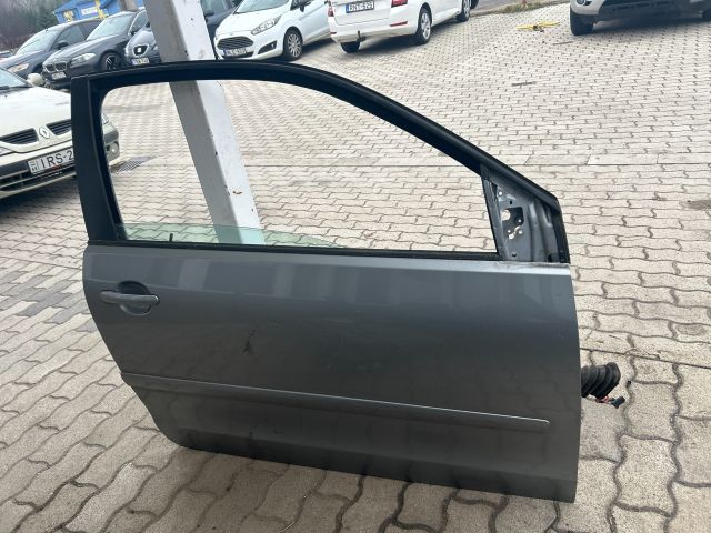 bontott VW POLO IV Jobb első Ajtó (Üres lemez)