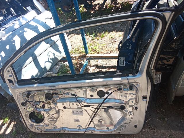 bontott VW POLO IV Jobb első Ajtó (Üres lemez)