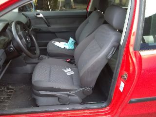 bontott VW POLO IV Jobb első Ajtóhatároló