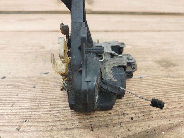 bontott VW POLO IV Jobb első Ajtózár