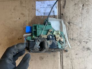 bontott VW POLO IV Jobb első Ajtózár