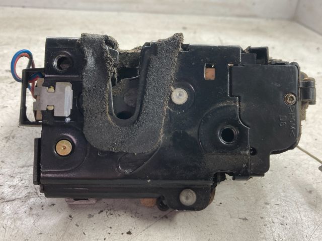 bontott VW POLO IV Jobb első Ajtózár