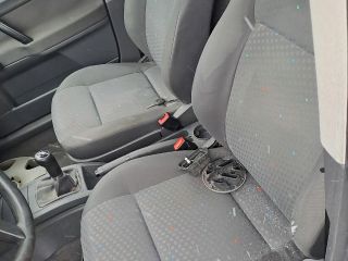 bontott VW POLO IV Jobb első Ajtózár