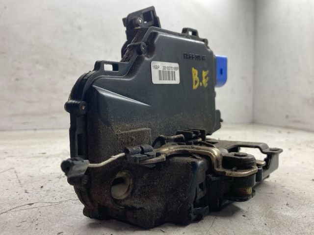 bontott VW POLO IV Jobb első Ajtózár