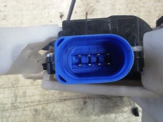 bontott VW POLO IV Jobb első Ajtózár