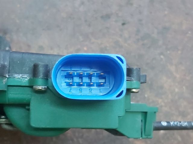 bontott VW POLO IV Jobb első Ajtózár