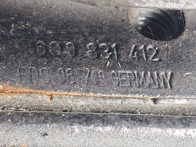 bontott VW POLO IV Jobb első Alsó Zsanér