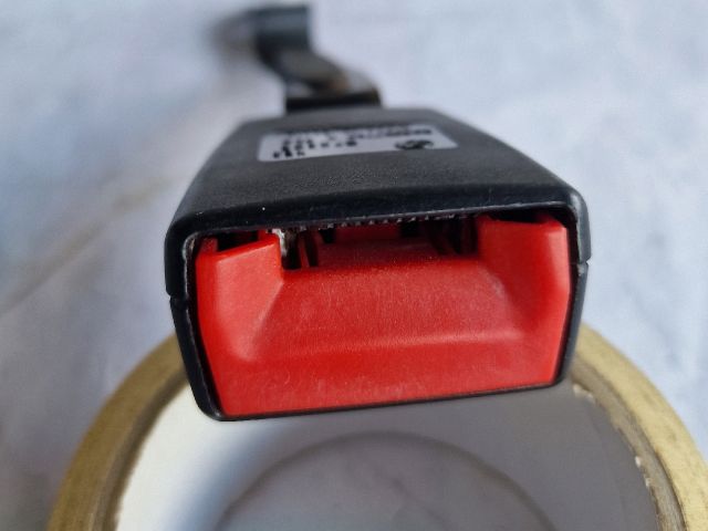 bontott VW POLO IV Jobb első Biztonsági Öv Csat