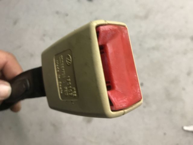 bontott VW POLO IV Jobb első Biztonsági Öv Csat