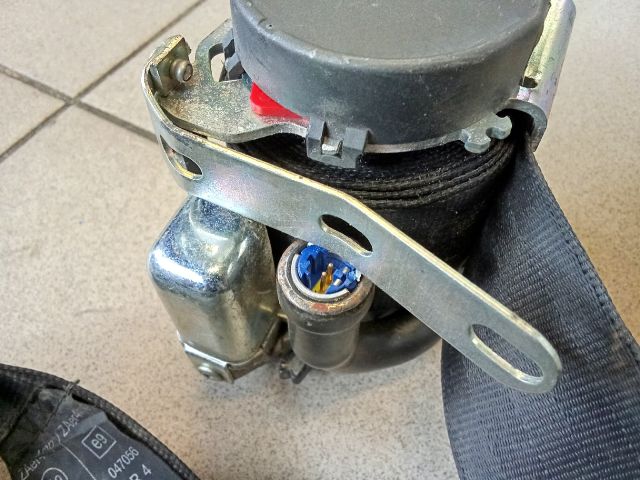 bontott VW POLO IV Jobb első Biztonsági Öv