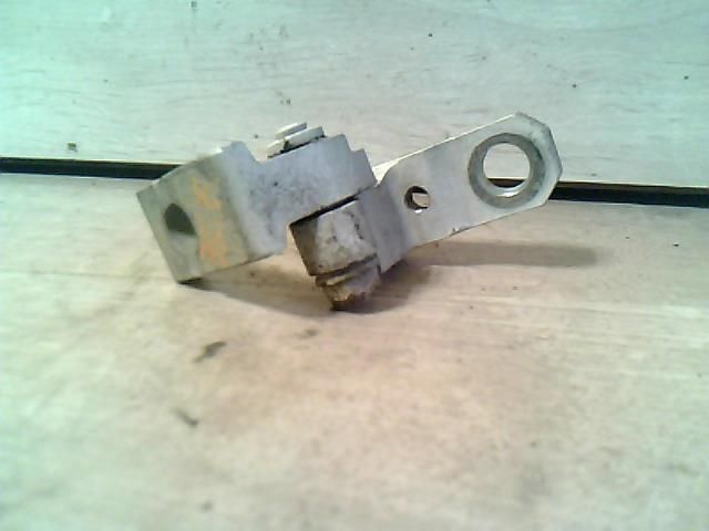 bontott VW POLO IV Jobb első Felső Zsanér