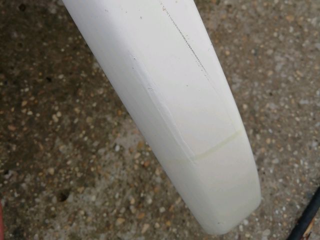 bontott VW POLO IV Jobb első Lökhárító Díszléc