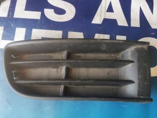 bontott VW POLO IV Jobb első Lökhárító Vakborítás