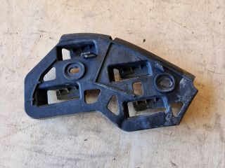 bontott VW POLO IV Jobb első Oldal Lökhárító Tartó (Műanyag)