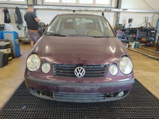 bontott VW POLO IV Jobb első Oldal Lökhárító Tartó (Műanyag)