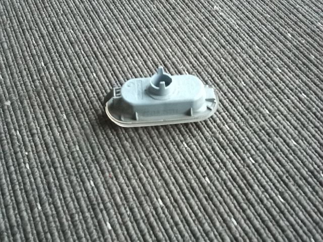 bontott VW POLO IV Jobb első Sárvédő Irányjelző