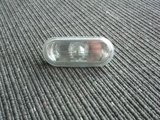 bontott VW POLO IV Jobb első Sárvédő Irányjelző