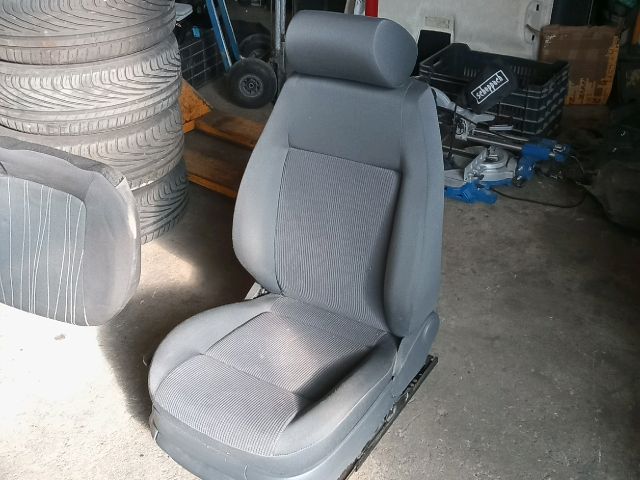 bontott VW POLO IV Jobb első Ülés